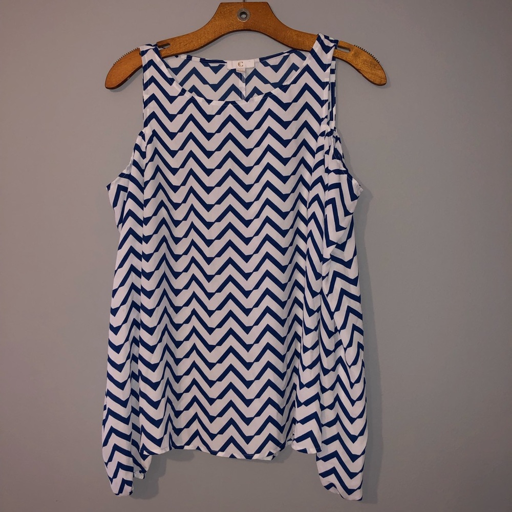 🌵Charming Charlie Cold Shoulder Chevron Blouse